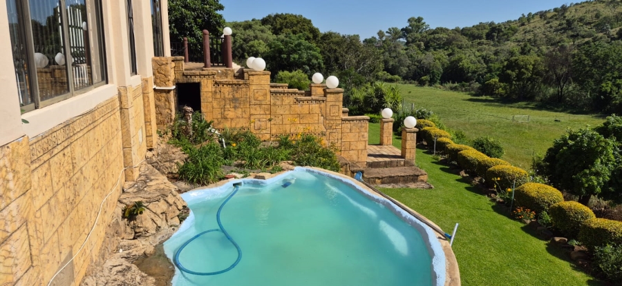 11 Bedroom Property for Sale in Groot Marico North West